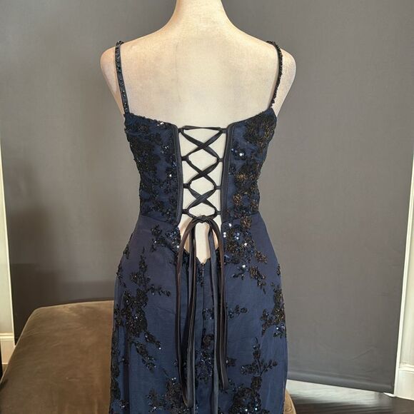 Women’s Blue Mermaid Fit Prom Dress Sparkly Sequins Lace Up Back Size 6 NWT - Picture 6 of 13
